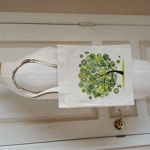 Jeweled Tree of Life Tote nwot